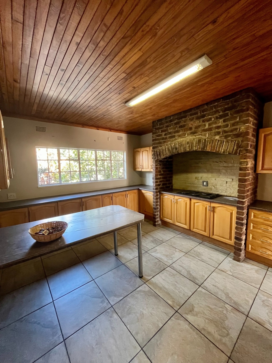 4 Bedroom Property for Sale in Flamwood North West